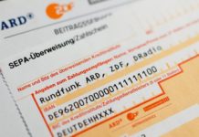 GEZ-Bescheid von ARD und ZDF.