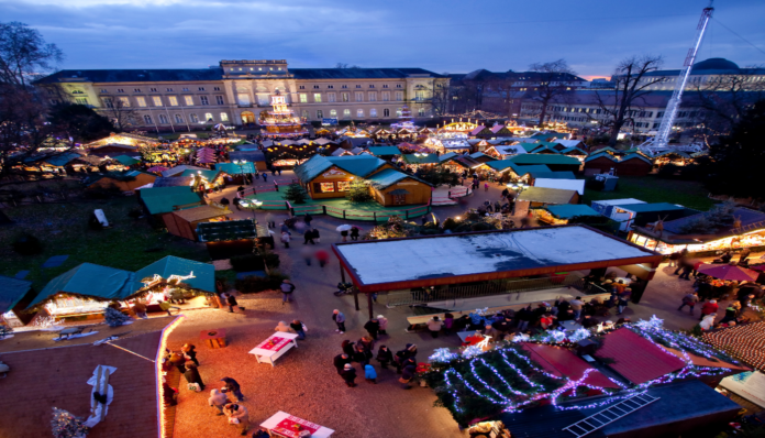 Der Weihnachtsmarkt in Karlsruhe.