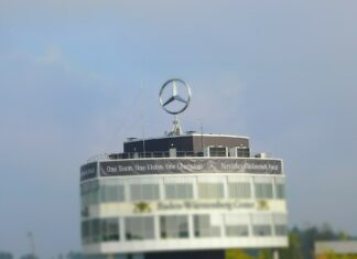 Daimler Mercedesstern.