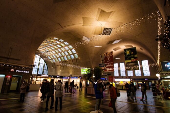 Eingangshalle i Hauptbahnhof