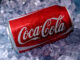 Coca Cola Dose mit Eis