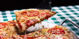 Eine neue Pizza-Kette eröffnet über Nacht über 70 Filialen.