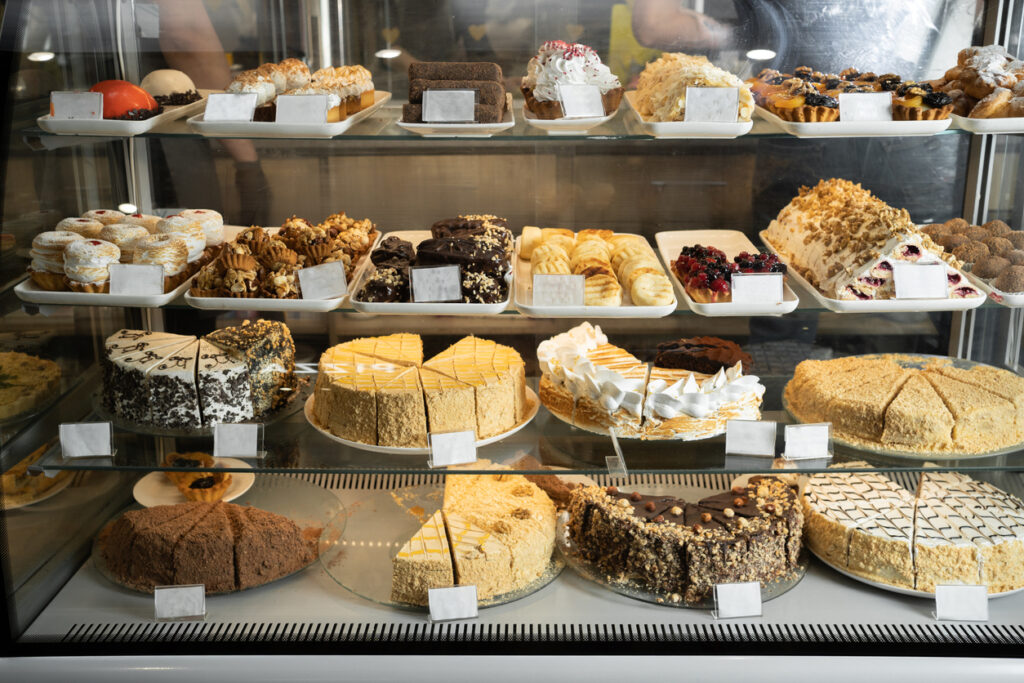 Feinste Patisserie gibt es beim Platz 3 der Top 5 Cafés in Karlsruhe. 