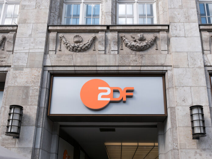 Eingang des ZDF-Gebäudes.