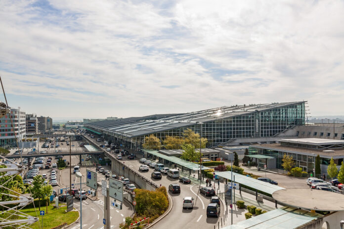 Flughafen Stuttgart mit Terminals