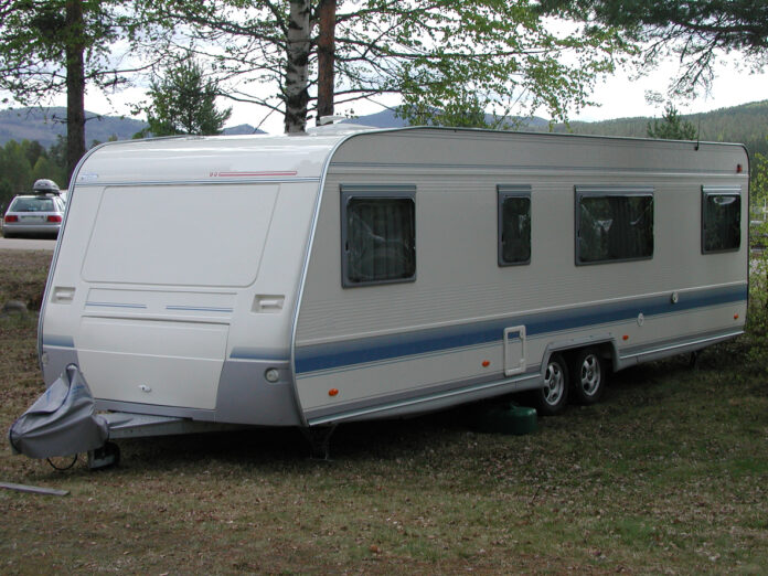 Urlaub-Deutscher-Tourist-macht-Schockfund-im-Campingwagen