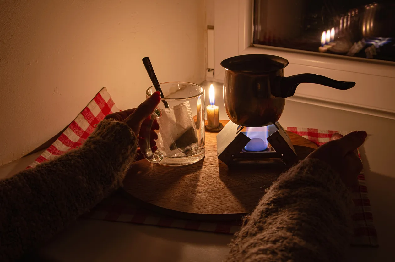 Einer-der-gr-ten-Blackouts-in-Deutschland-Zehntausende-frieren