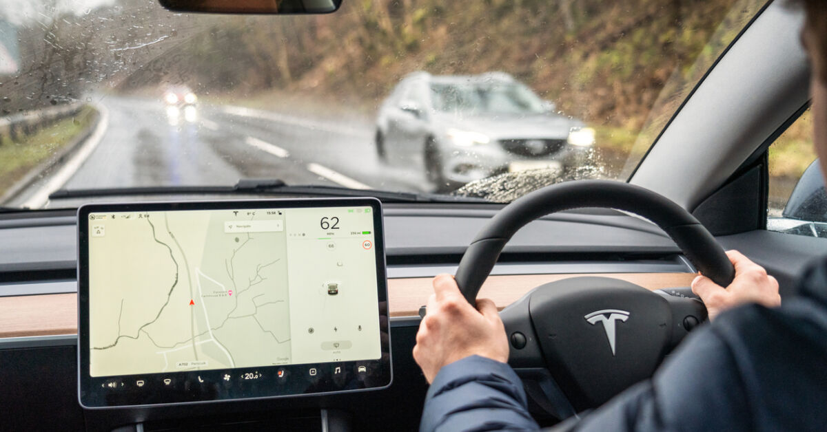 Besitzer-verzweifelt-Tesla-E-Autos-verlieren-an-Wert-Kurze-Zeit-