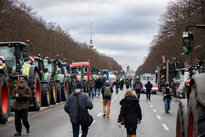 Traktoren in Berlin bei einem Bauernprotest