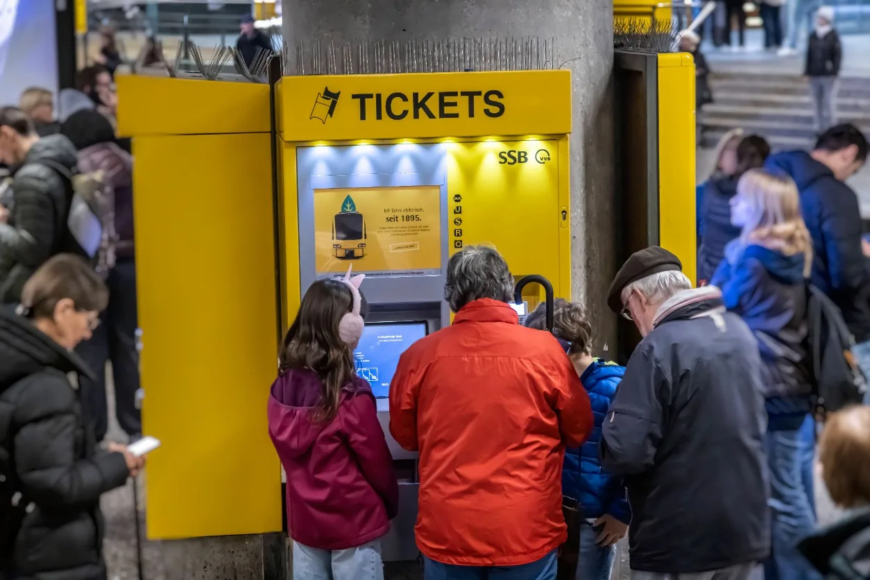 Deutschland-Ticket-Preise-f-r-Bus-und-Bahn-werden-2026-viel-teurer