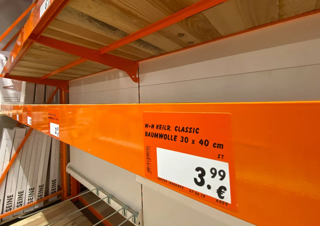 Nach-Schneechaos-Engpass-erreicht-nun-deutsche-Baum-rkte