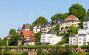 Häuser in der Stadt Heidelberg in Baden-Württemberg