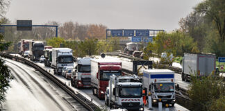 Wenn diese wichtige deutsche Autobahn gesperrt ist, herrscht großes Chaos.