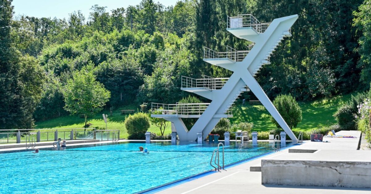 Aus-Kult-Schwimmbad-bei-Karlsruhe-verliert-sein-Wahrzeichen