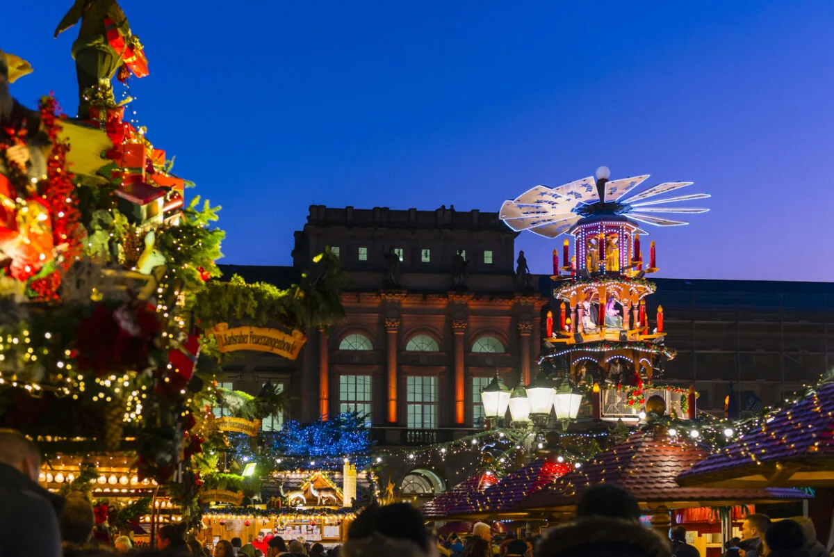 Highlight-Attraktion-kommt-zur-ck-auf-Karlsruher-Weihnachtsmarkt