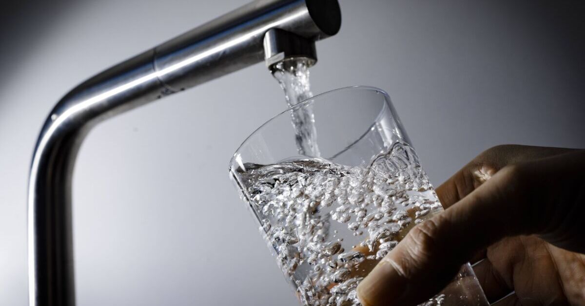 Haushalte-Deutsche-Gro-stadt-f-hrt-Trinkwasser-Ma-nahme-ein