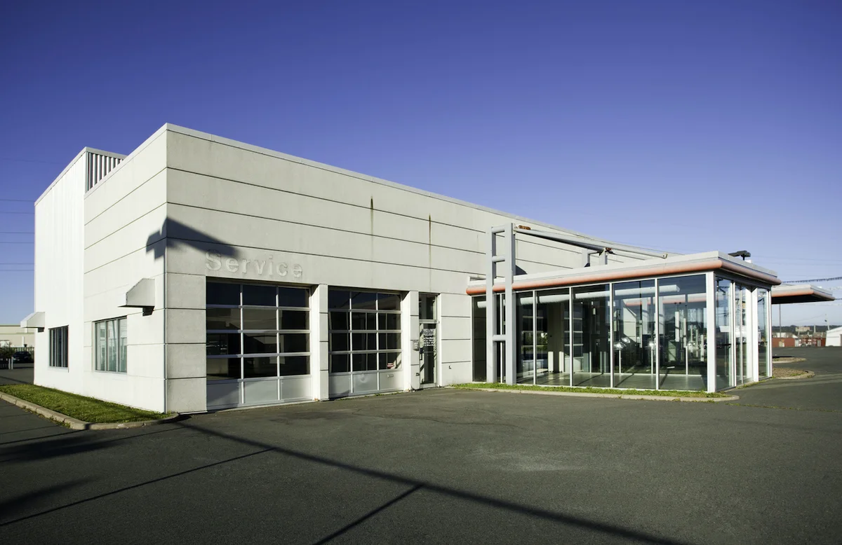 Fachkr-ftemangel-Familie-muss-mehrere-Autoh-user-schlie-en