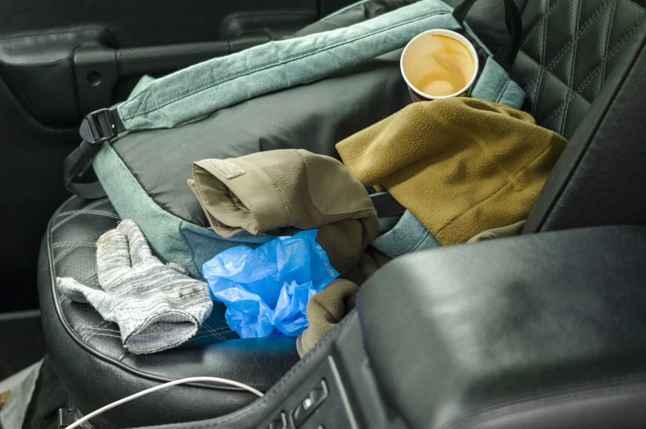 Putzmuffel-aufgepasst-Unordentliche-Autos-k-nnen-teuer-werden